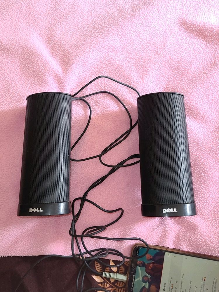 DELL AX210 USB 2.0 Portable Laptop/Desktop Speaker (Black 2.0 Channel)