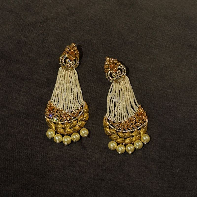SONI SAPPHIRE EARRINGS