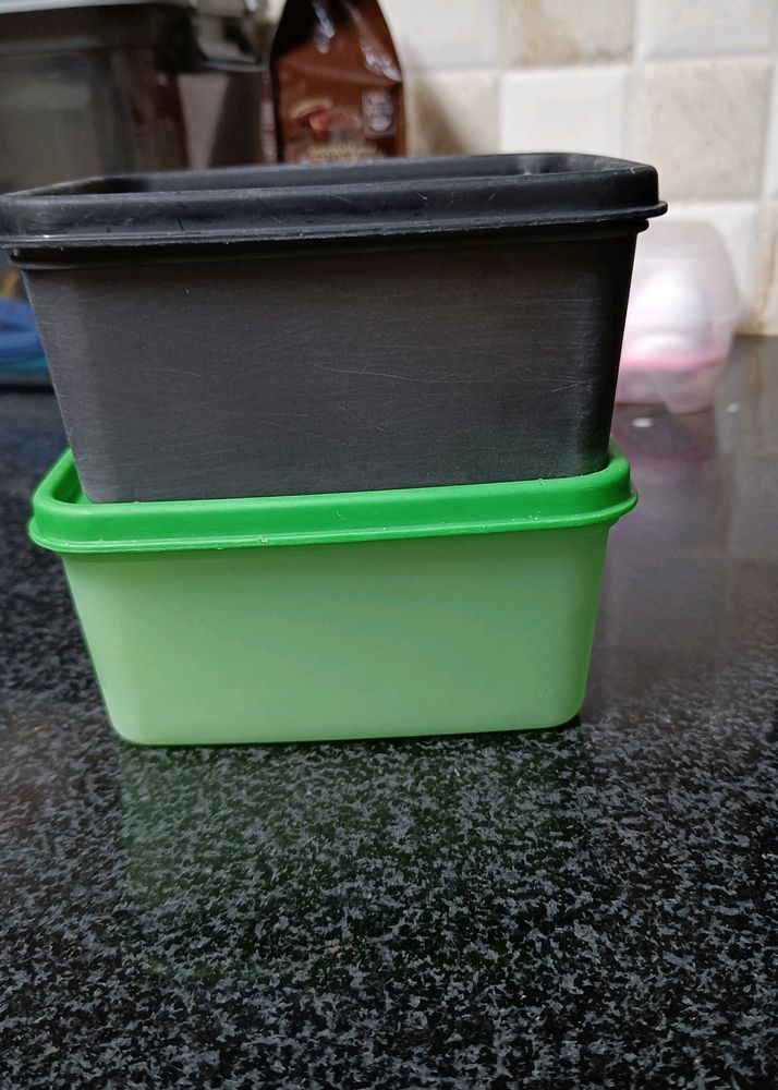 Tupperware Set Container