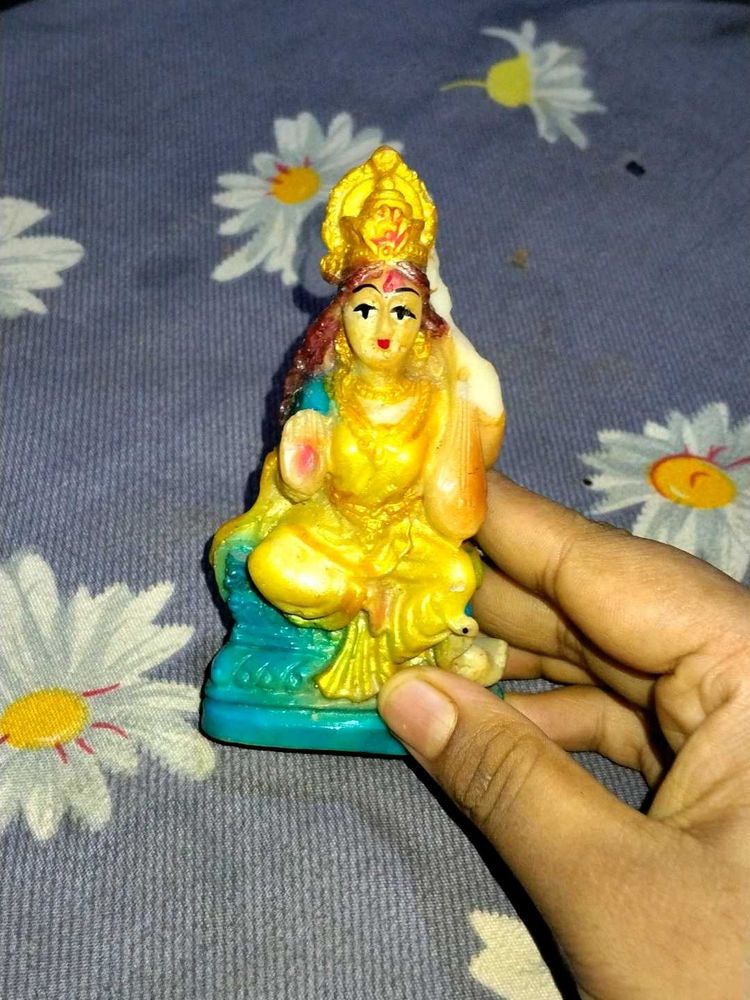 Swarasati Idol Figurine