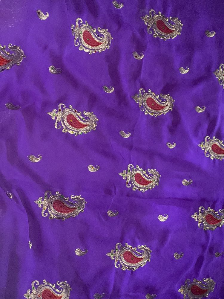 Hey Is This A Beautiful Saree