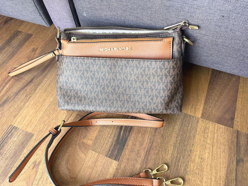 Michael Kors Crossbody Bag