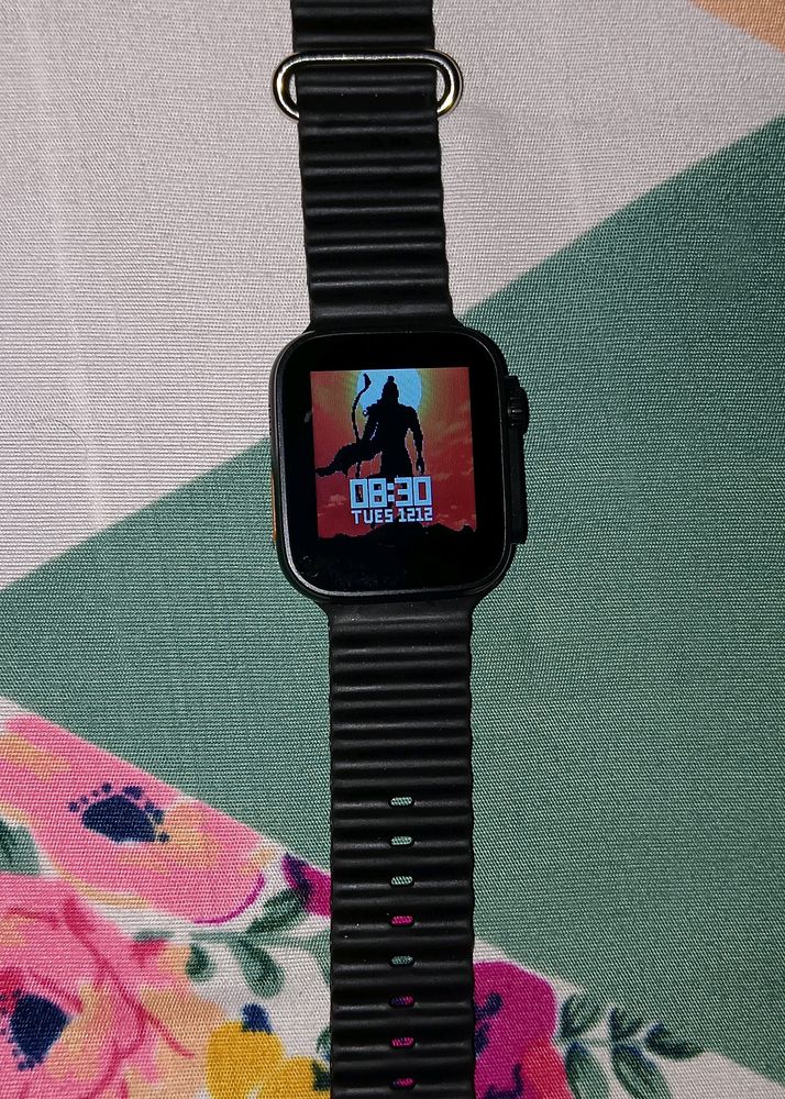 ULTRA SMART WATCH