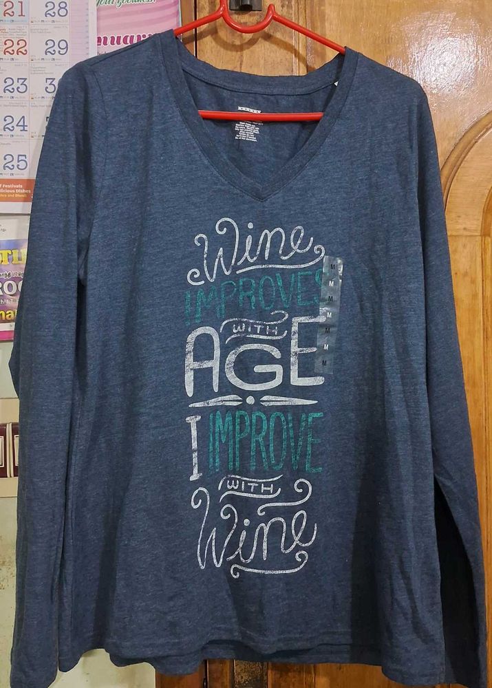 Blue V-neck full sleeved tshirt