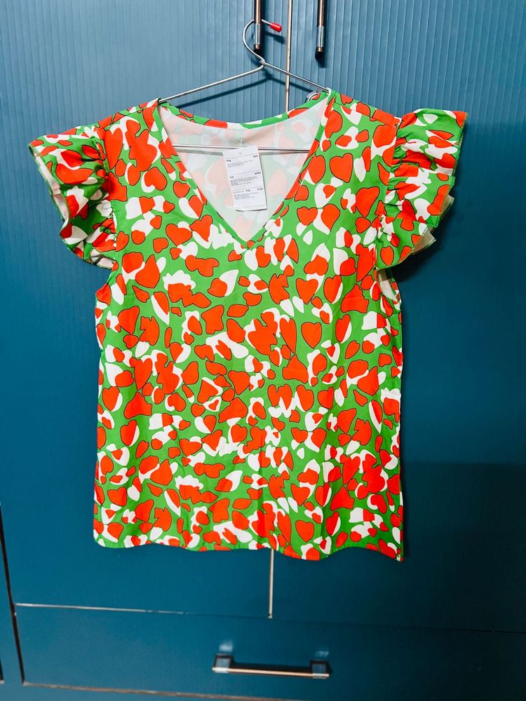 Fun Floral Print Top