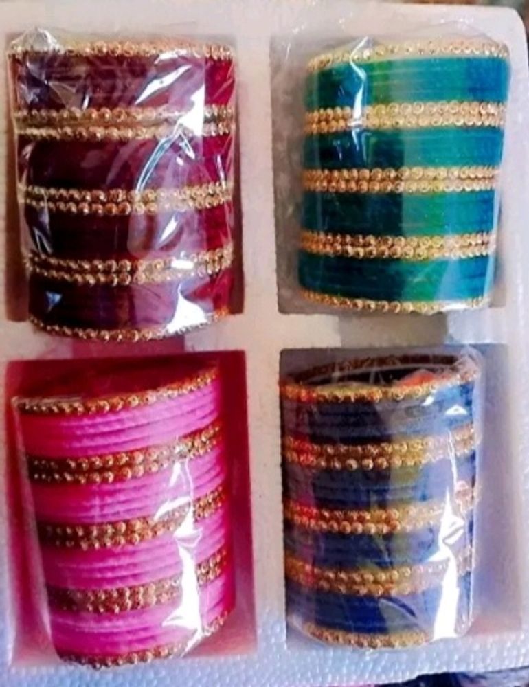 Colourful Bangles Set