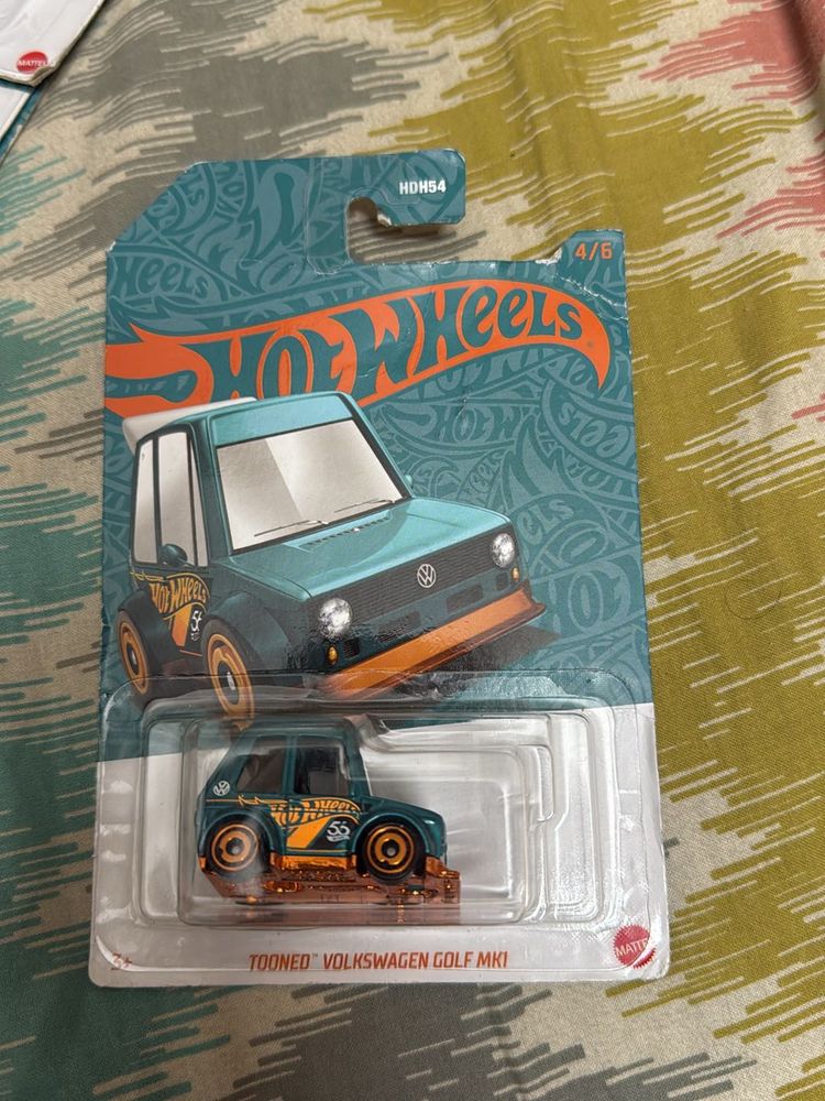 HOT WHEELS VOLKSWAGEN GOLF MK1 IMPORTED