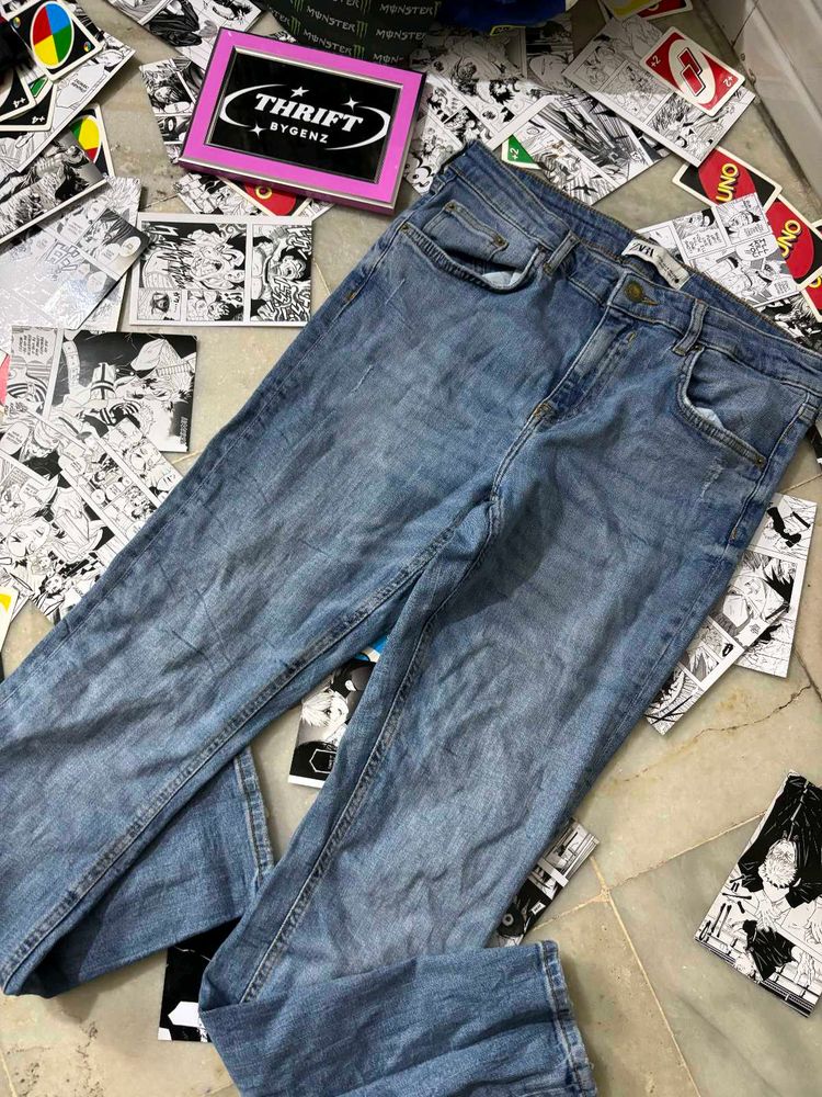 Zara Light Wash Denim Jeans
