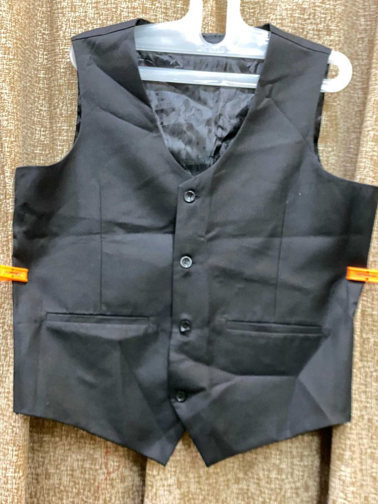WAISTCOAT. Used Only One Time For My Wedding.