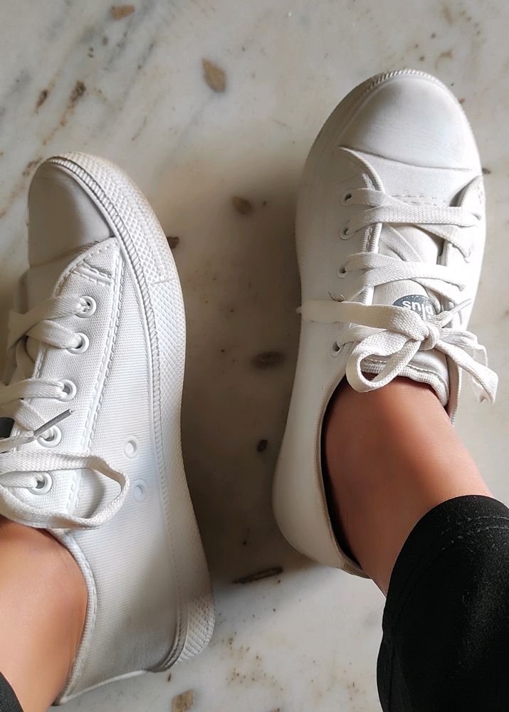 Casual Shoes For Girls