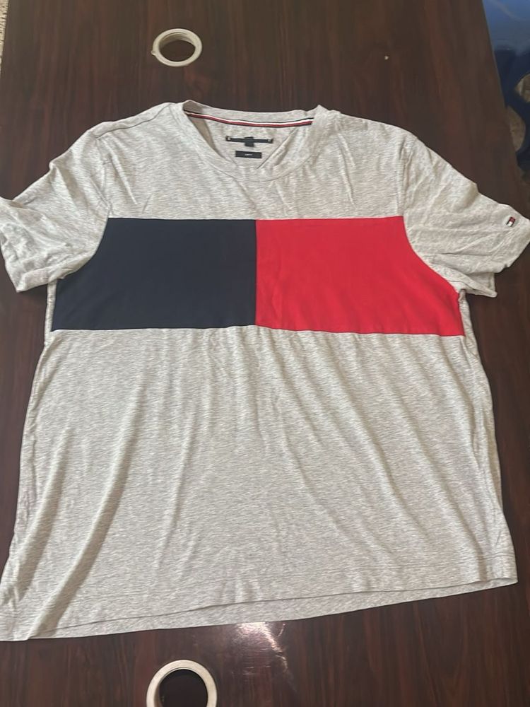 Tommy Hilfiger T-Shirt