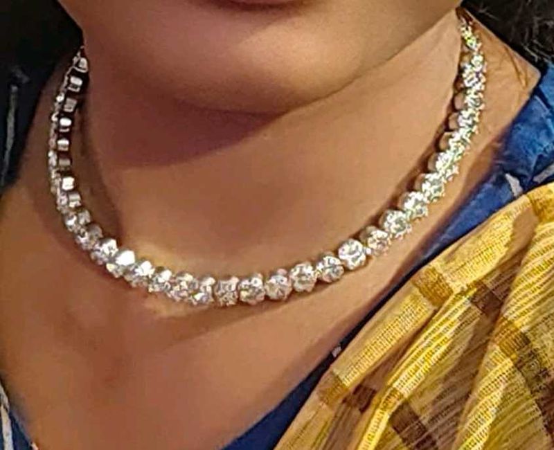 Elegant Gemstone Necklace