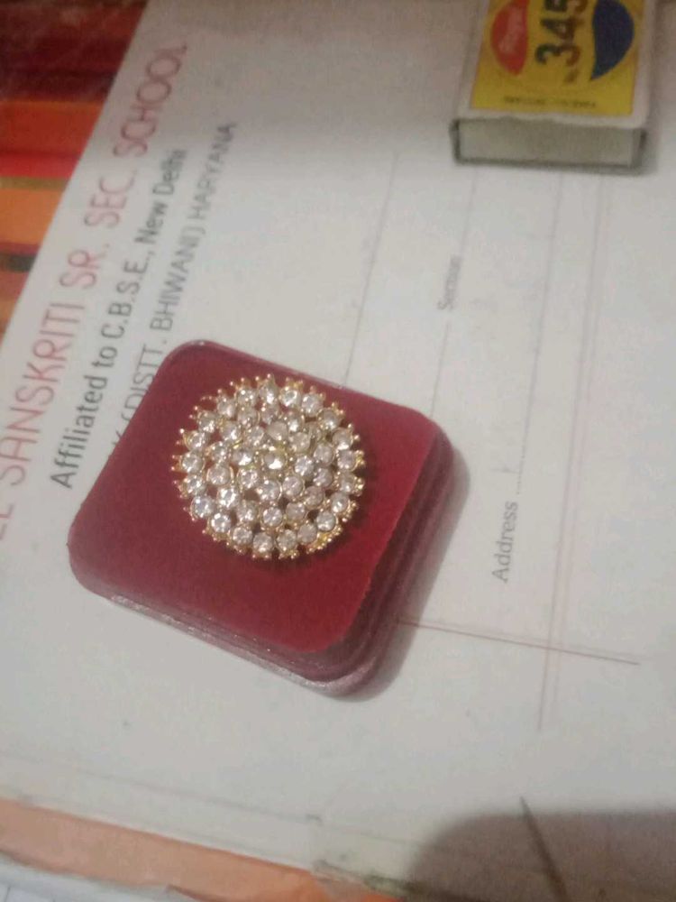 Sparkling Crystal Cocktail Ring
