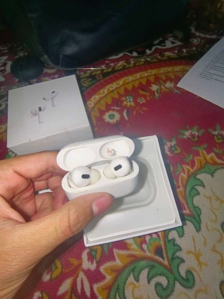 Apple Airpods