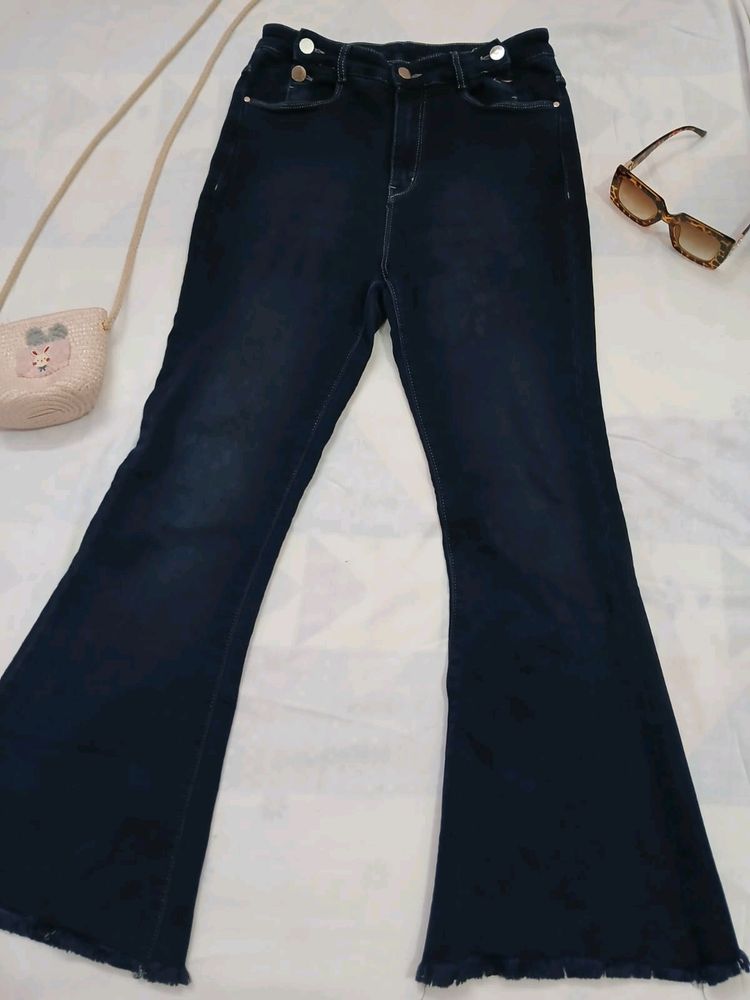 Flared Jean&#39;s