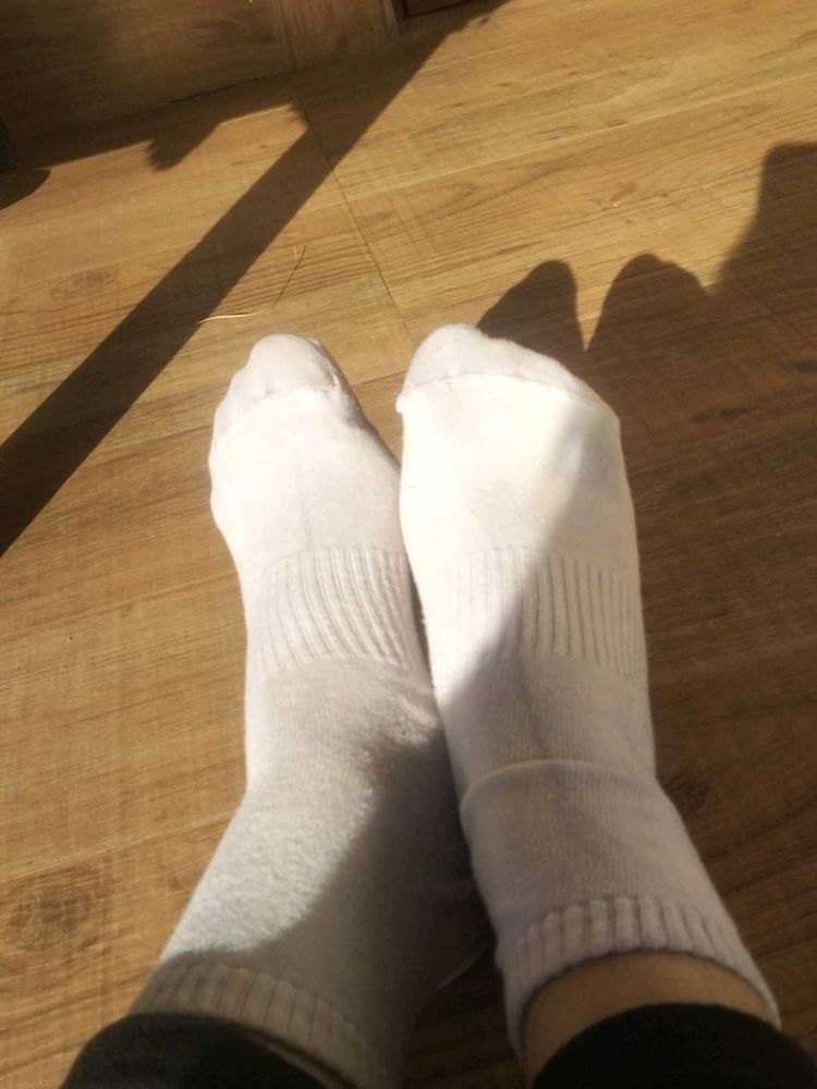 used White Socks