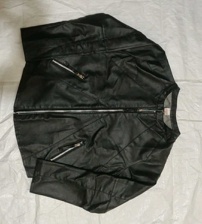 Stylish Black Leather Jacket