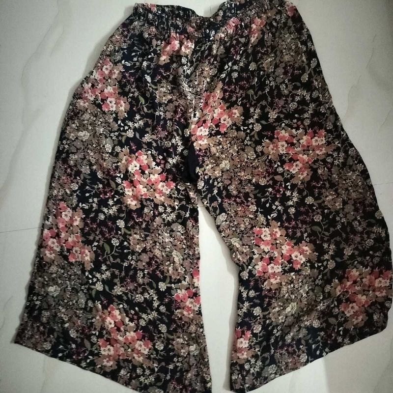 Floral Palazzo Pants