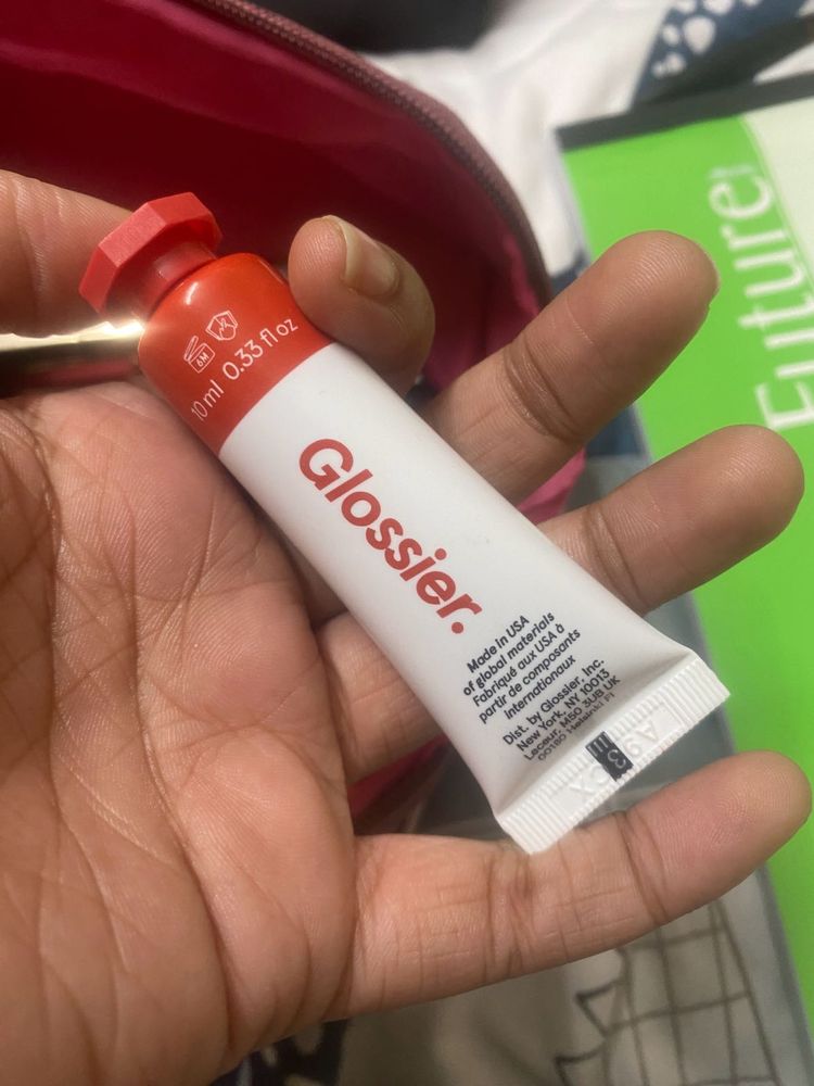 Glossier Cloud Paint - spark
