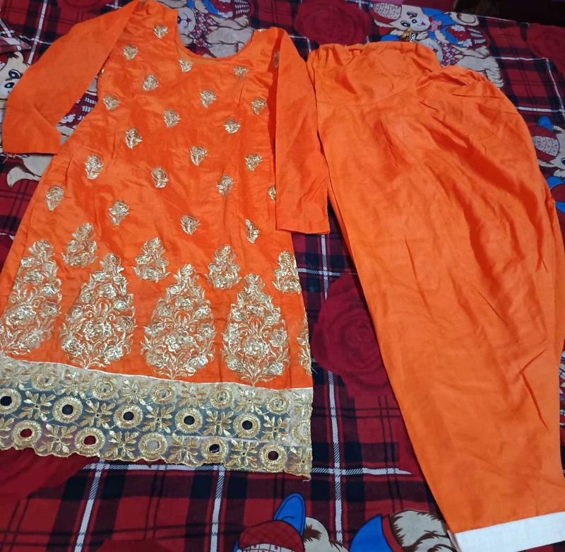 Offer Sell TodayParty Wear Heavy Work Punjabi Suit