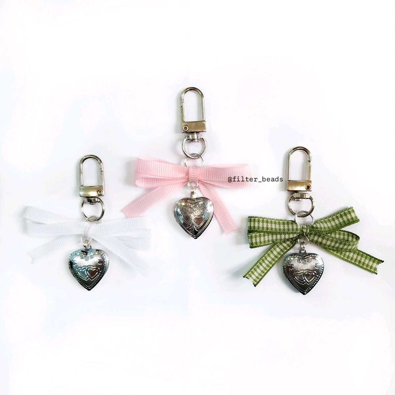 Locket Bow Charm