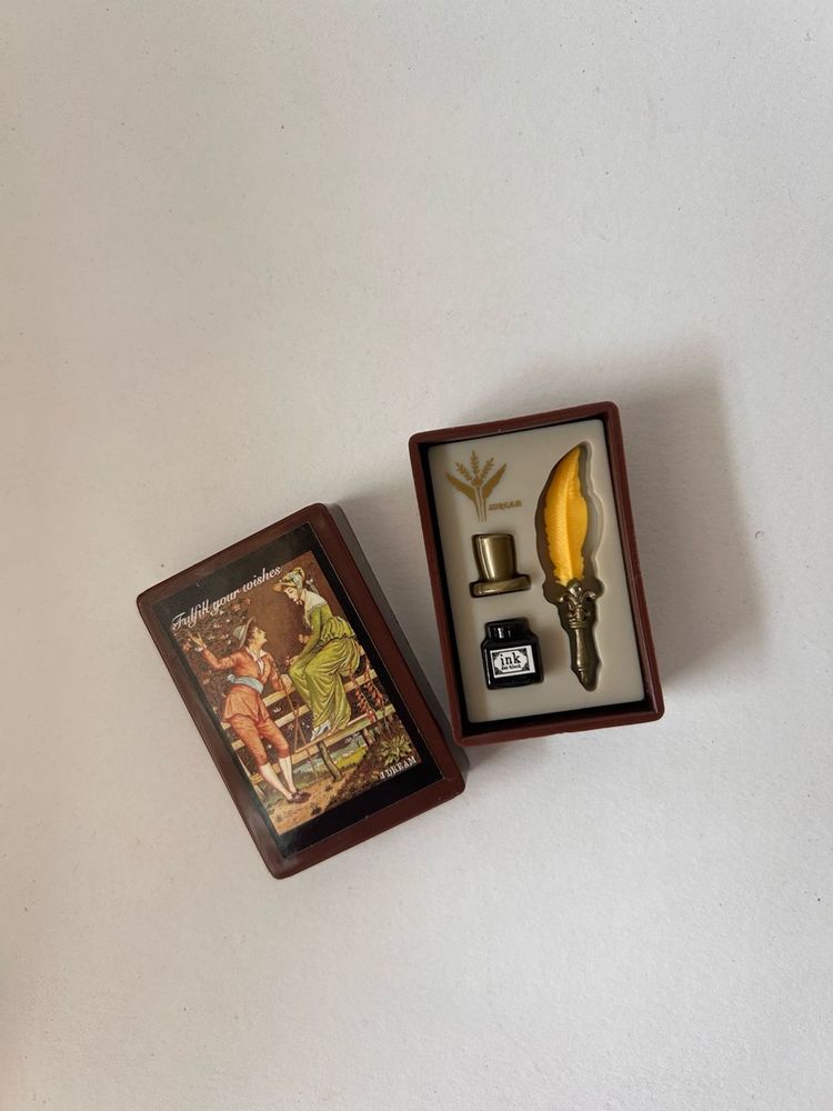 Miniature Quail Pen Set. ✍️