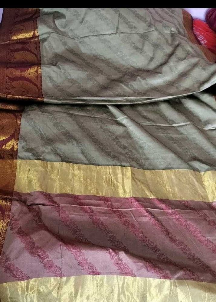 Elegant Ethnic Saree