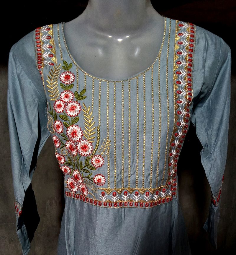 Gray Color Pant Sute