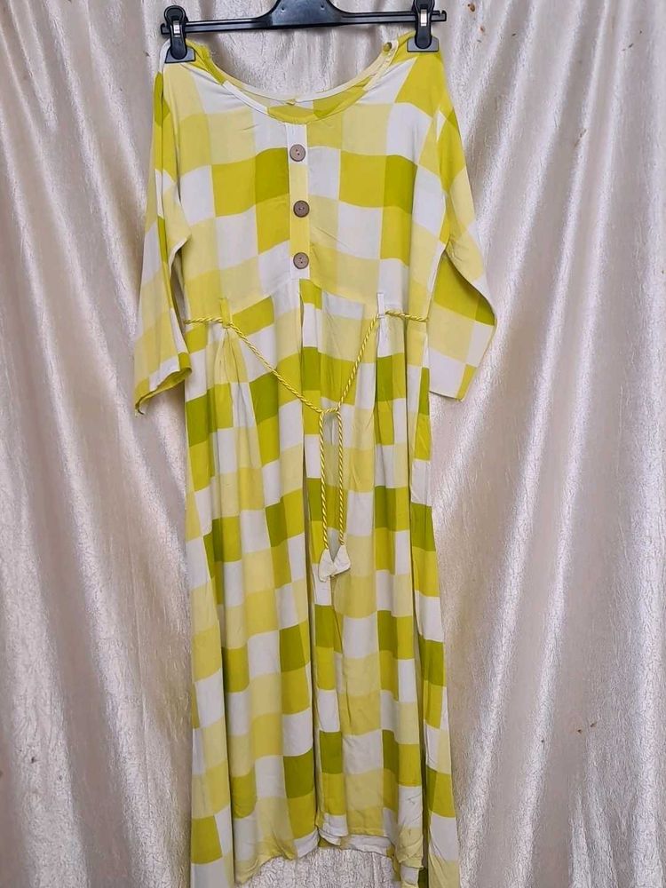 Niyon beautiful colour kurti or dress