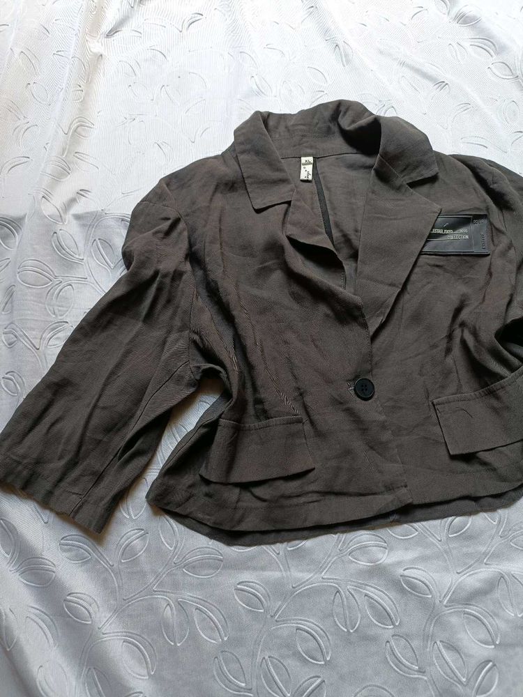 Vintage Cropped Blazer Style Top