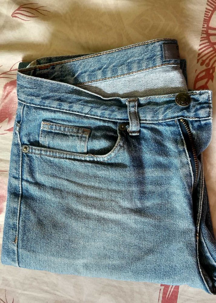 Light Wash Denim Jeans