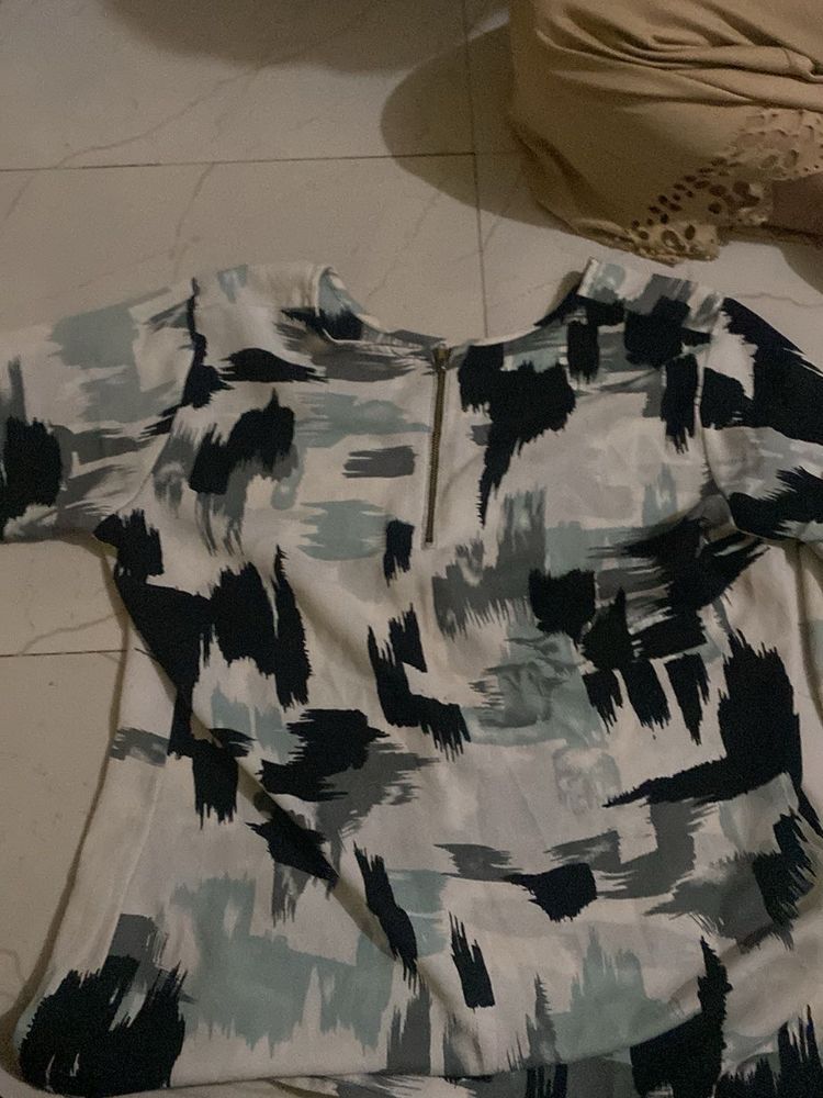 Abstract Print Blouse