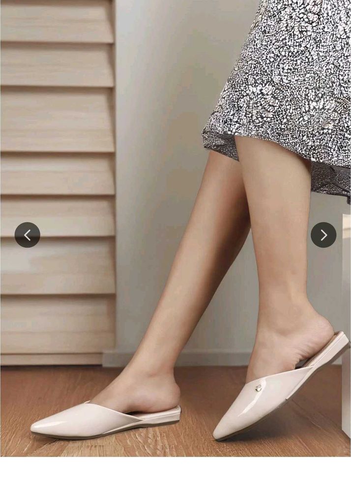 ELLE mules