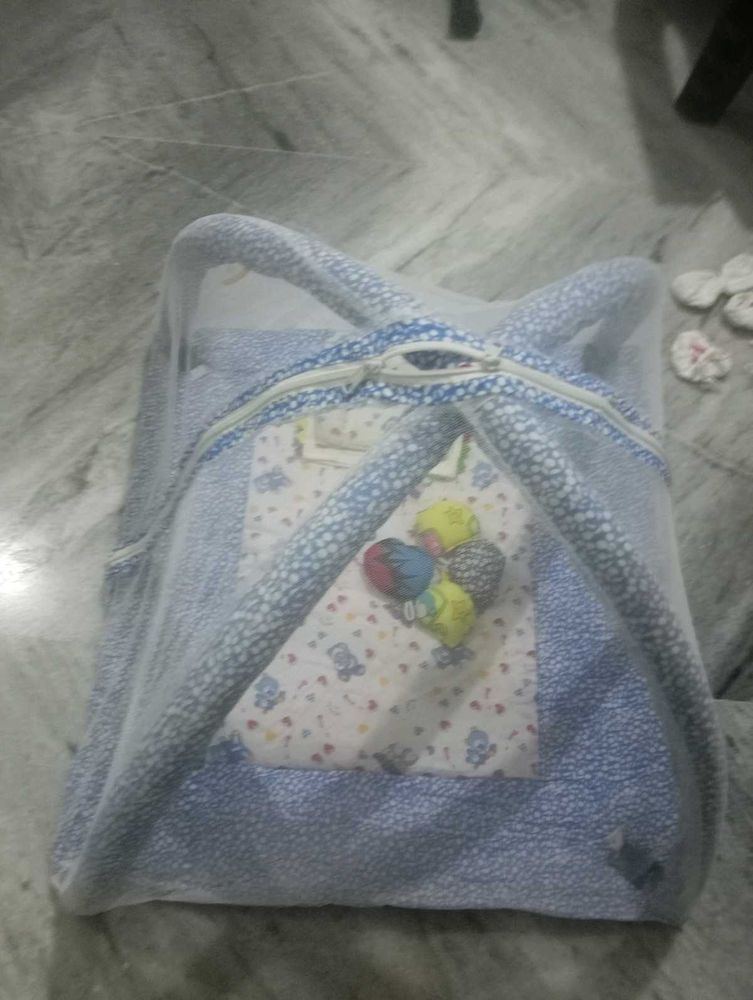 Baby Sleeping Bed with Net