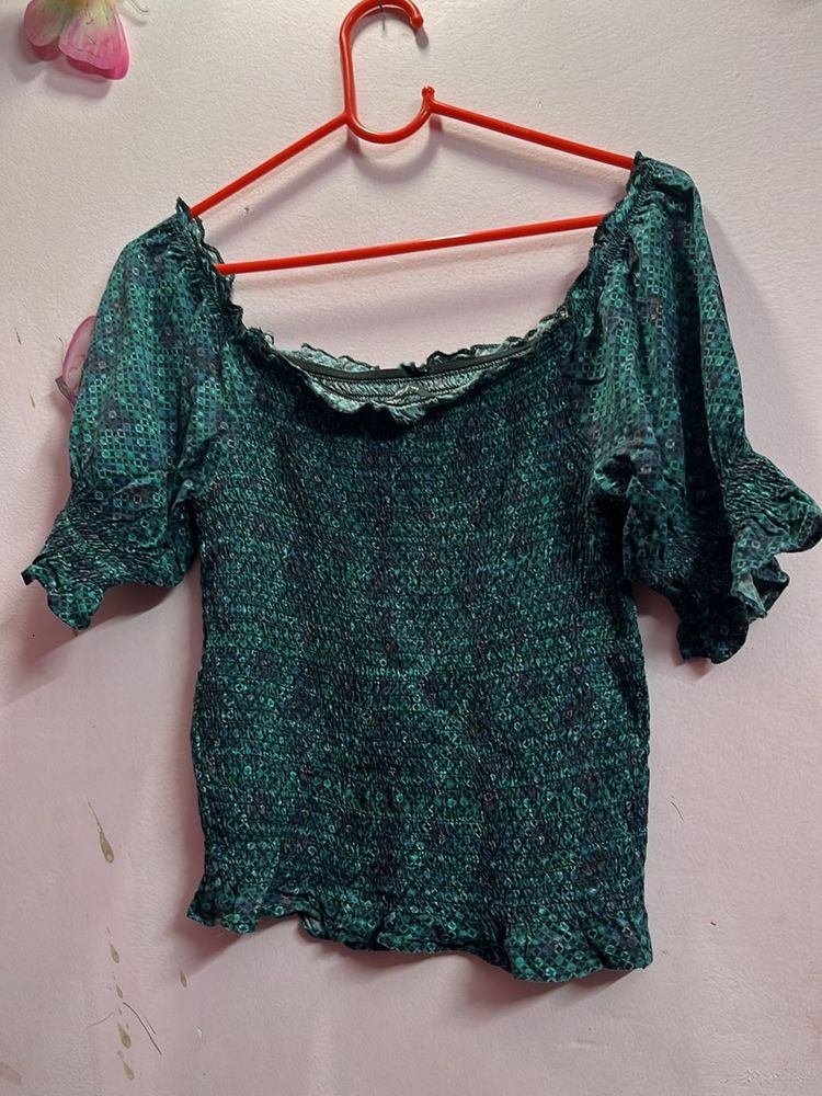 It’s A Off Sholder Crop Top From Infuse..!
