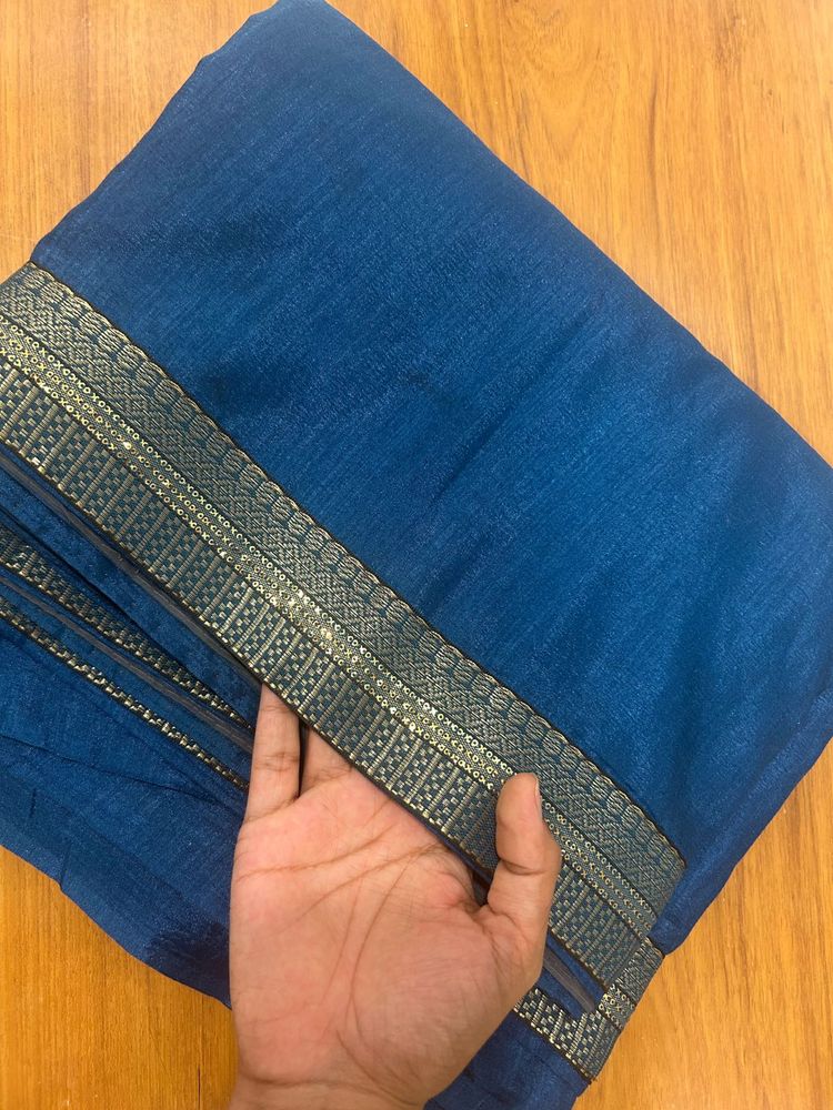 Border saree