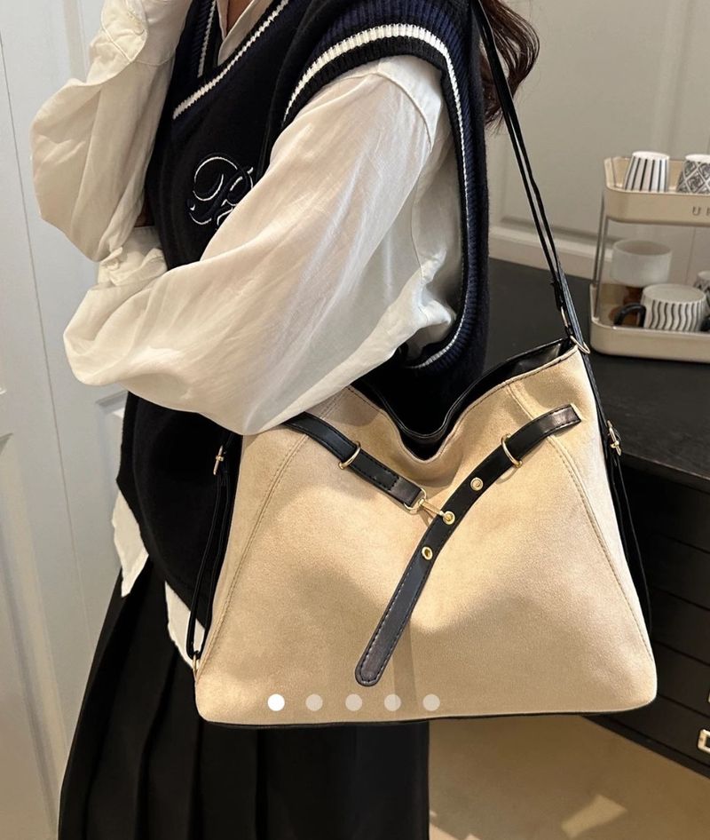 Stylish Shoulder Bag