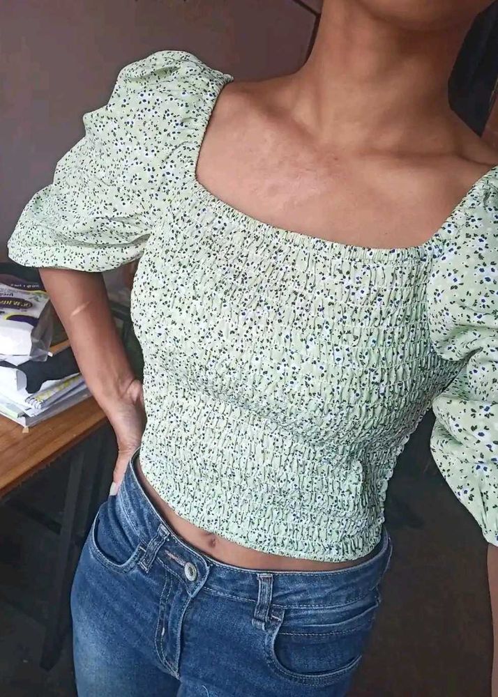 Floral Print  crop  Top