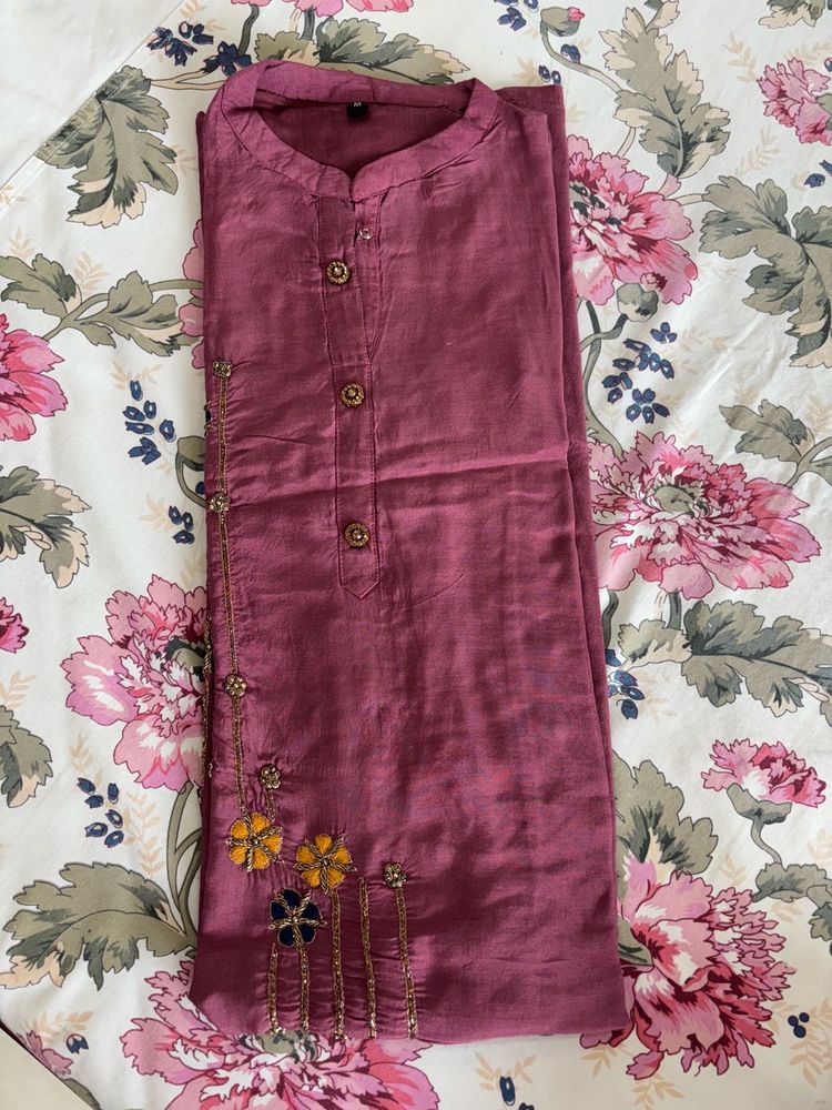 Elegant Embroidered Kurta