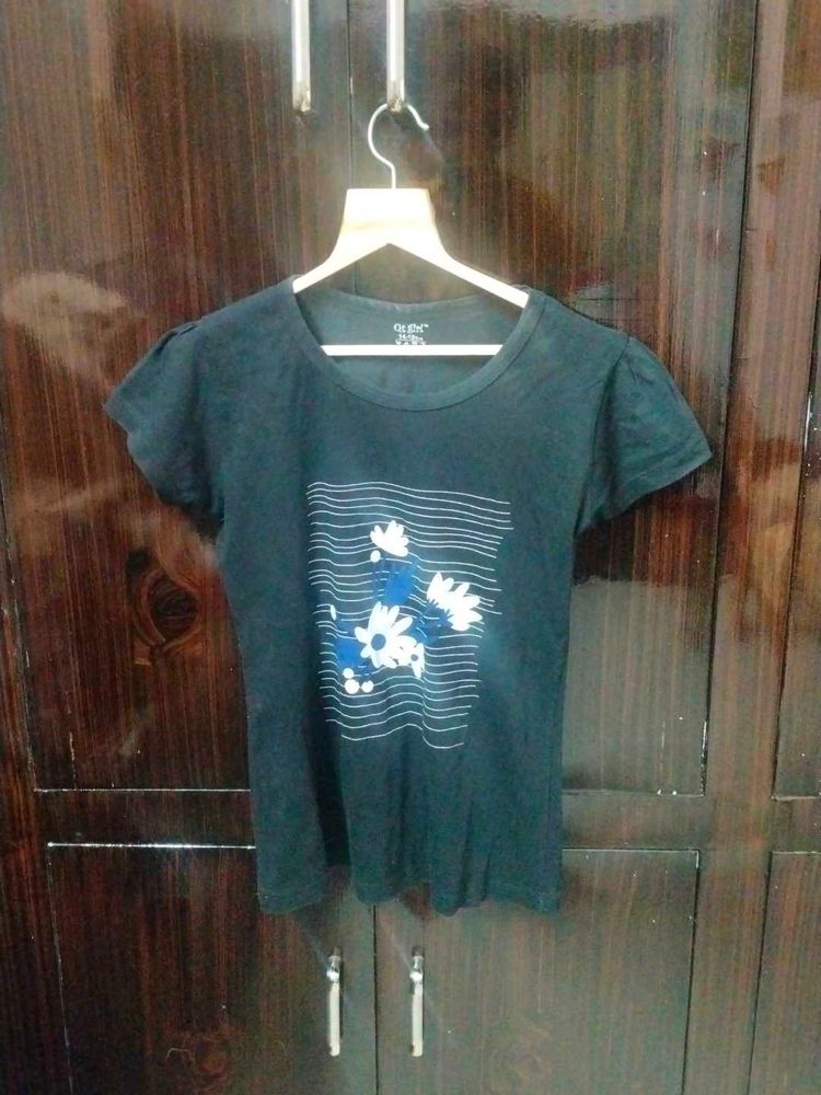 Black 🖤 Tshirt