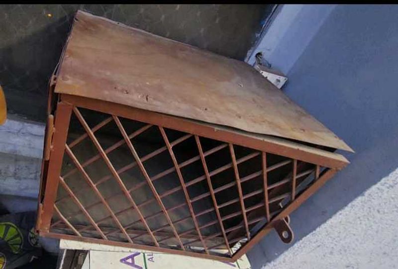 Iron Water Motor Safety Box