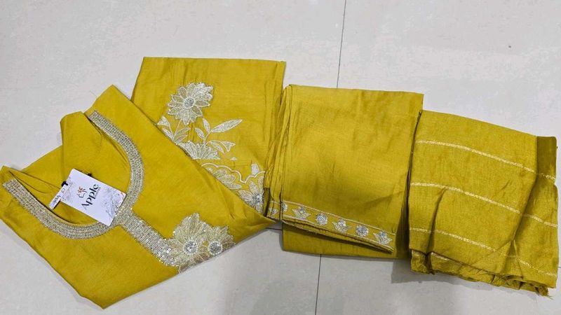 Elegant Yellow Kurta Set