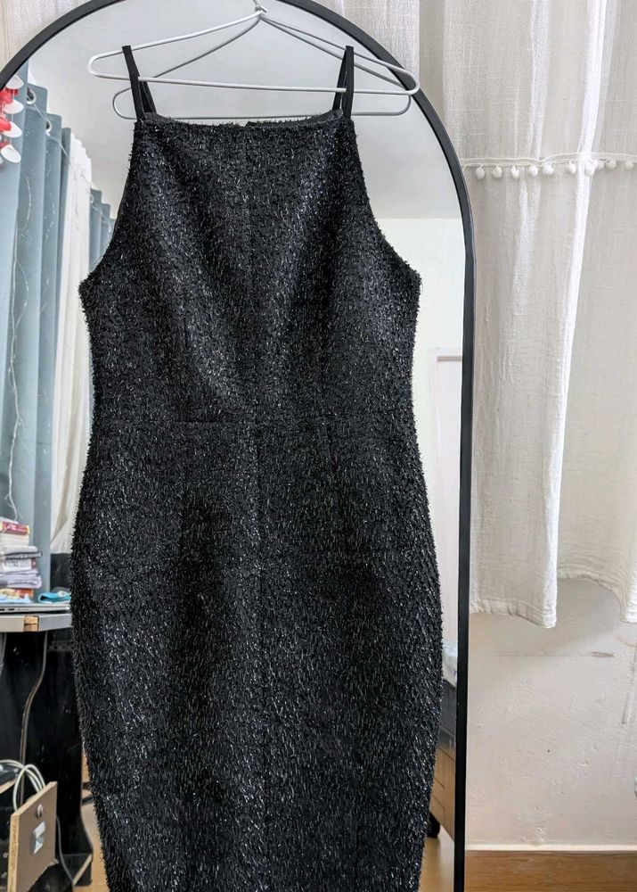 H&amp;M Black midi dress