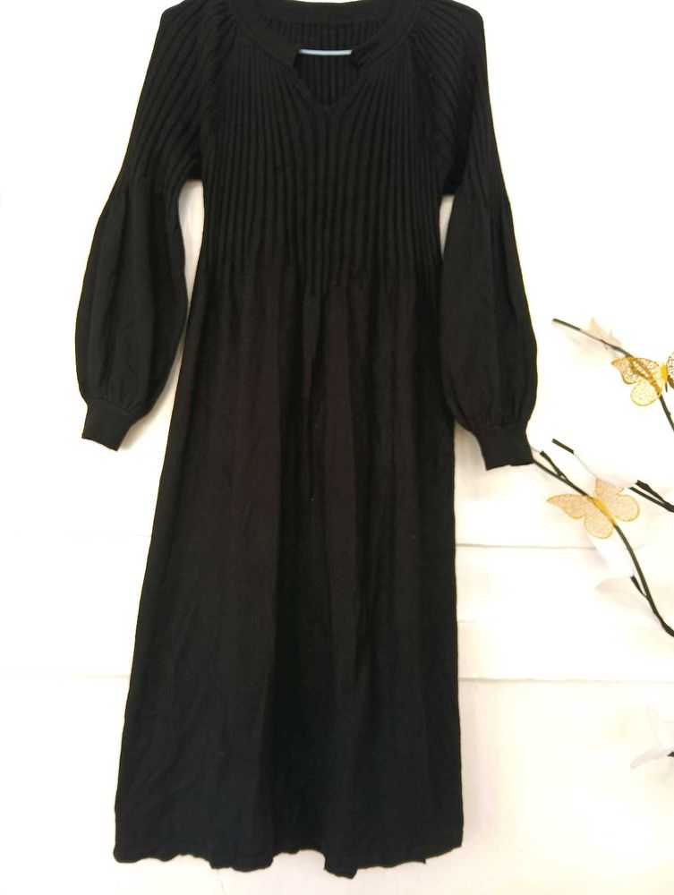Black Knit fit and flare Midi Dress