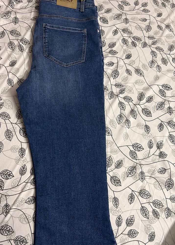 ONLY BRAND NEW Jeans
