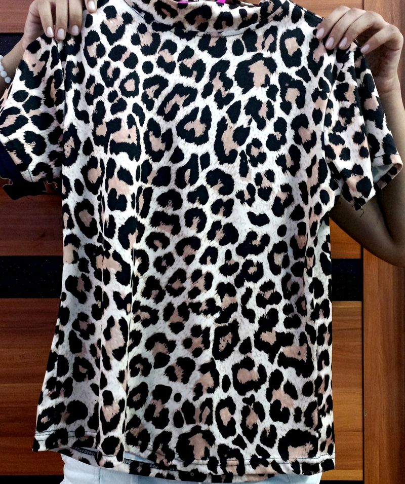 Leopard Print T-shirt For Women