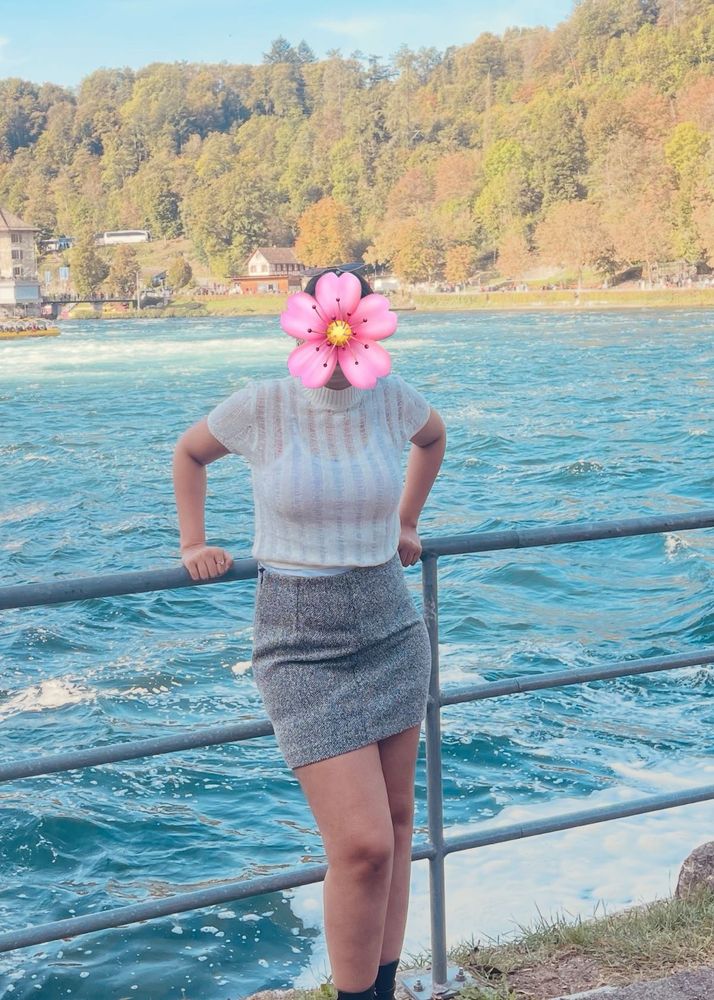 H&amp;M Gray Tweed Mini Skirt