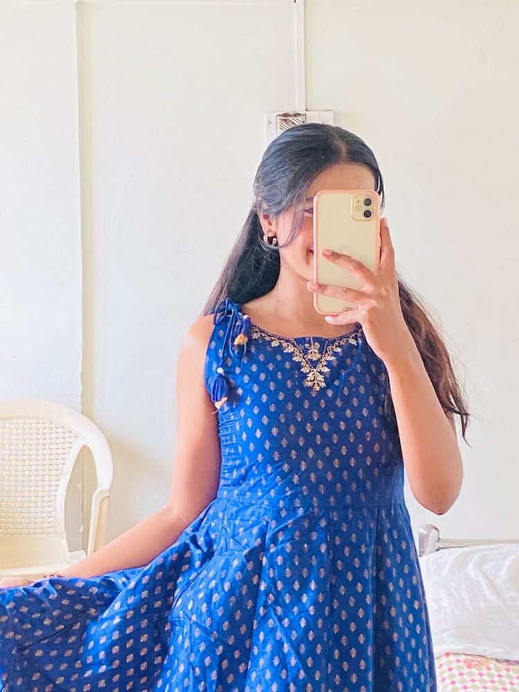Elegant Blue Ethnic Gown