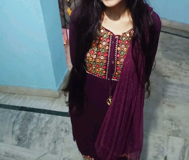 Elegant Purple Embroidered Kurti Set