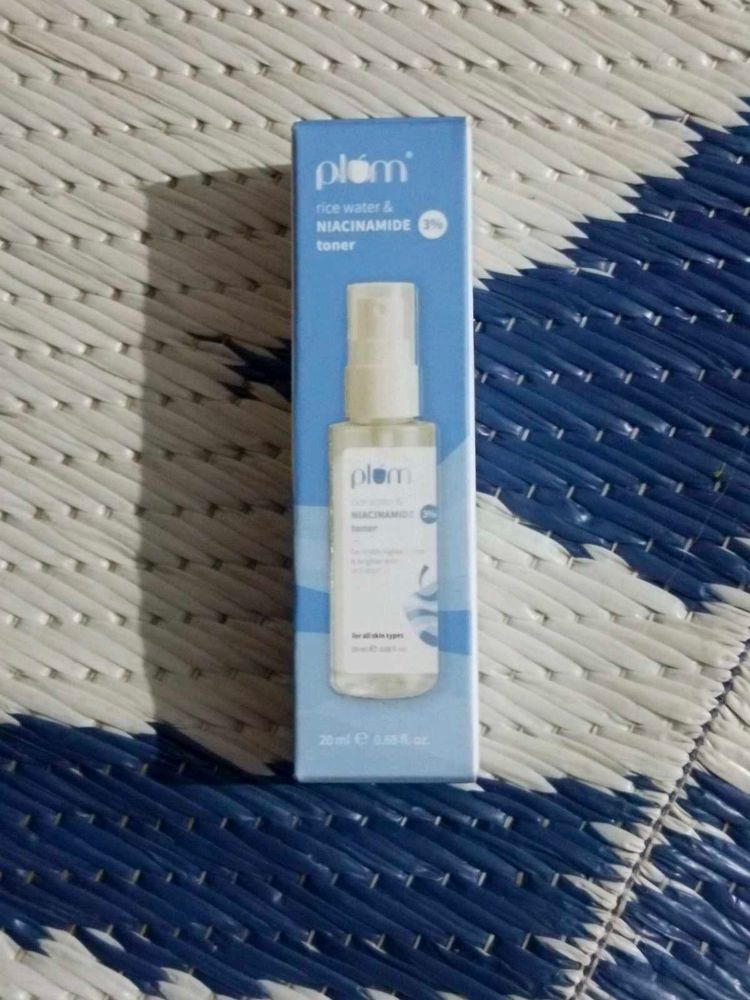 Plum Rice Water &amp; Niacinamide Toner